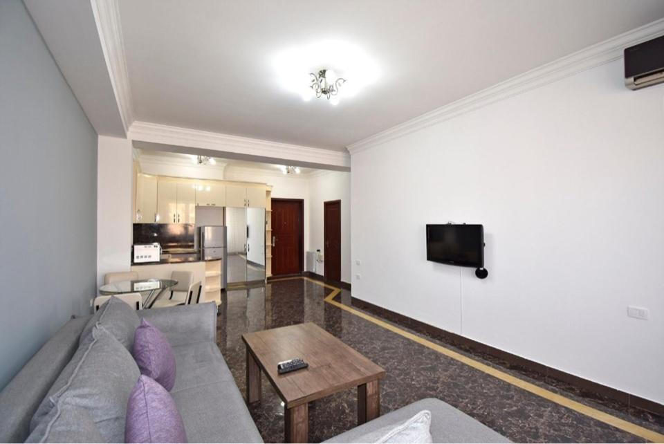 Modern Apartment For Rent In Buzand Street Bu944 Ереван Экстерьер фото